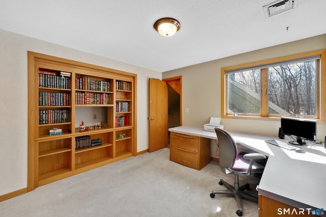 217 Old Post Road, Tolland, CT 06084