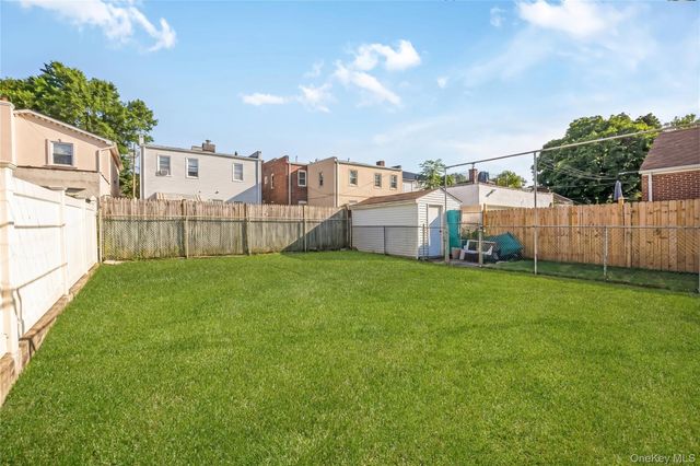 147-58 7th Avenue, Whitestone, NY 11357