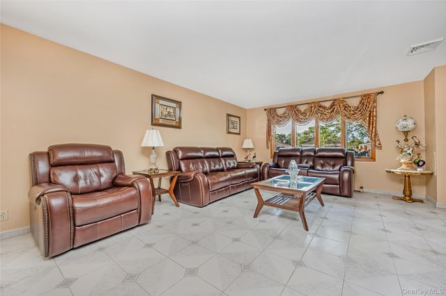 147-58 7th Avenue, Whitestone, NY 11357