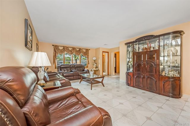 147-58 7th Avenue, Whitestone, NY 11357