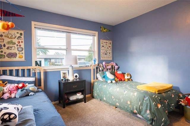 911 NW 10th Street, Bentonville, AR 72712