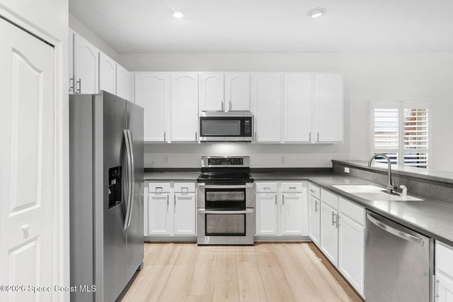 570 Martello Way, Melbourne, FL 32901