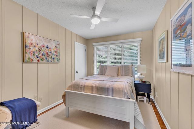 2 Alyce Lane, Rumson, NJ 07760