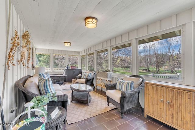 2 Alyce Lane, Rumson, NJ 07760