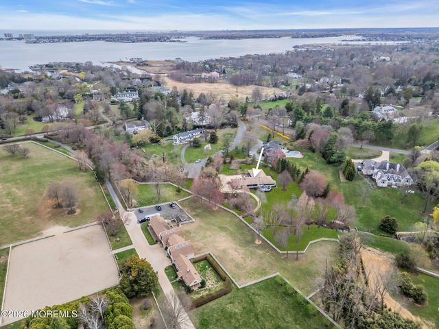 2 Alyce Lane, Rumson, NJ 07760