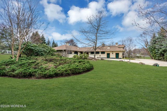 2 Alyce Lane, Rumson, NJ 07760
