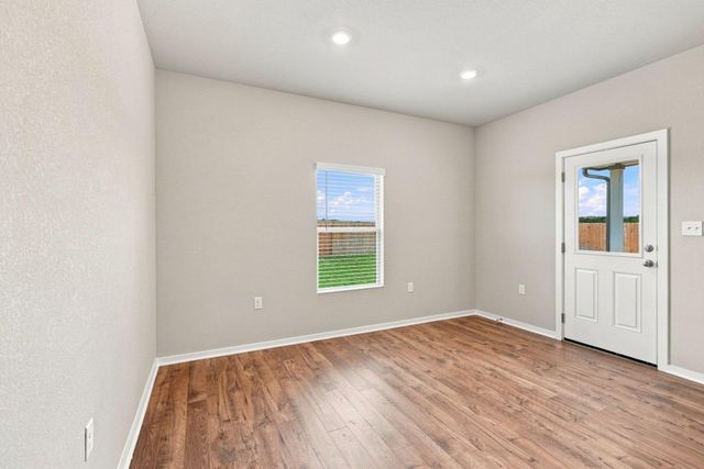 153 Ayres Horn, Cedar Creek, TX 78612