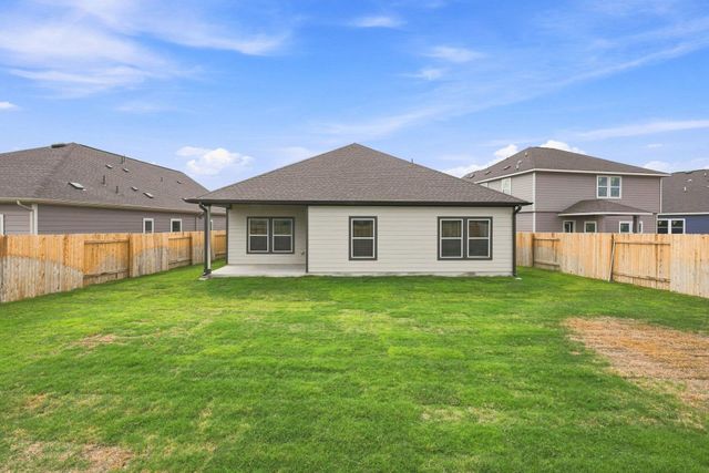 153 Ayres Horn, Cedar Creek, TX 78612
