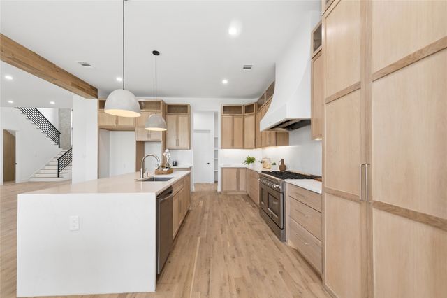 208 W Cottage Hill Parkway, Weston, TX 75009