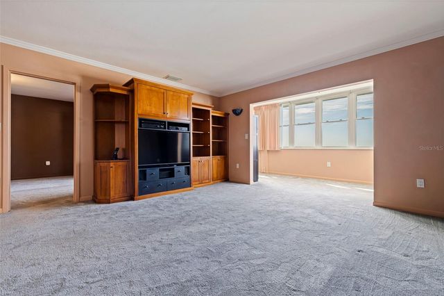 5108 BRITTANY DRIVE S 1005, St Petersburg, FL 33715