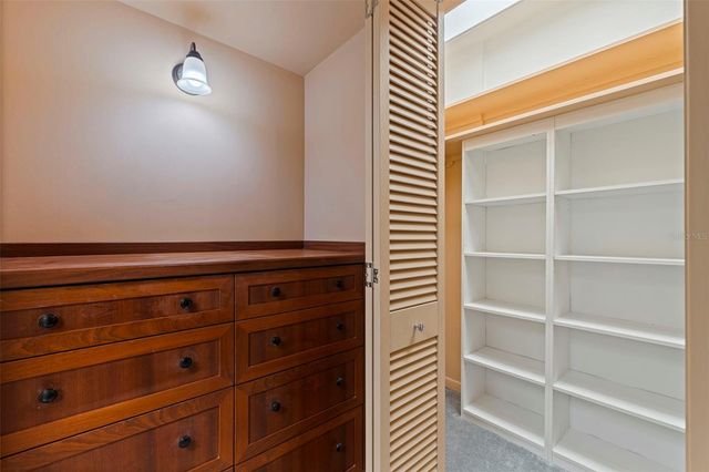 5108 BRITTANY DRIVE S 1005, St Petersburg, FL 33715