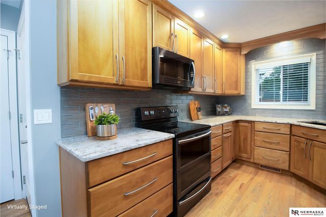 7220 York Lane, Lincoln, NE 68505