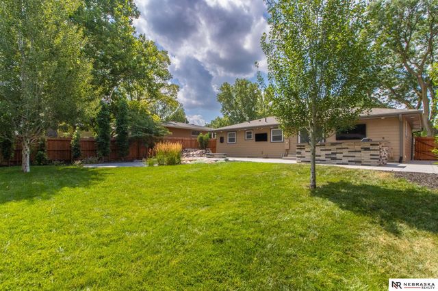 7220 York Lane, Lincoln, NE 68505