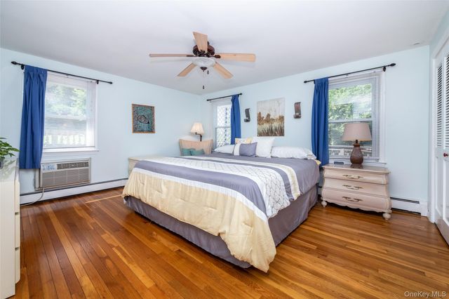 454 Swanson Drive, Thornwood, NY 10594