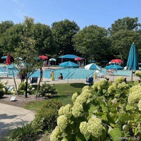 454 Swanson Drive, Thornwood, NY 10594