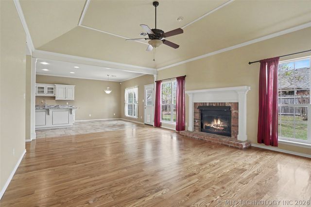 4216 W Detroit Street, Broken Arrow, OK 74012