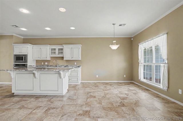 4216 W Detroit Street, Broken Arrow, OK 74012