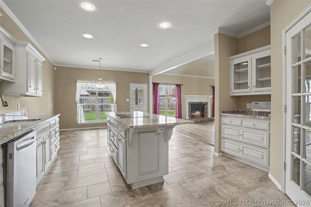 4216 W Detroit Street, Broken Arrow, OK 74012