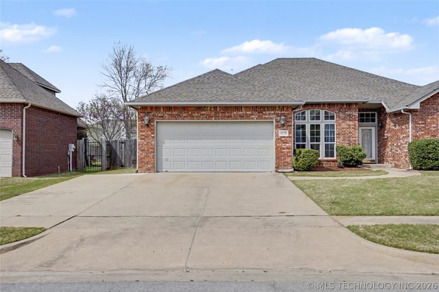 4216 W Detroit Street, Broken Arrow, OK 74012
