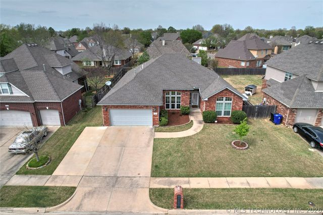 4216 W Detroit Street, Broken Arrow, OK 74012