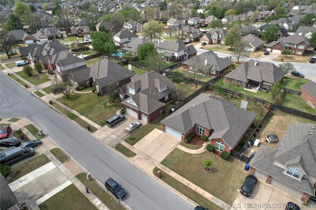 4216 W Detroit Street, Broken Arrow, OK 74012