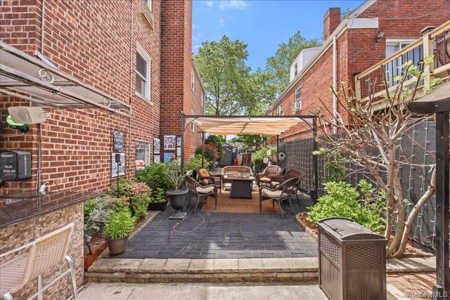 1231 Lydig Avenue, Bronx, NY 10461