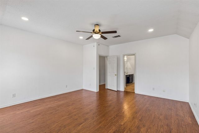 2212 Meadowstone Drive, Carrollton, TX 75006