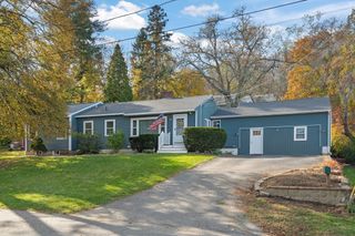 21 Francis Ave, Groveland, MA 01834