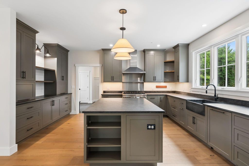 46 Cortland Court, Cumberland, ME 04021 — photo 3