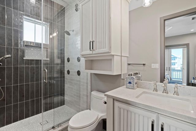 3835 Seabreeze Lane, Galveston, TX 77554