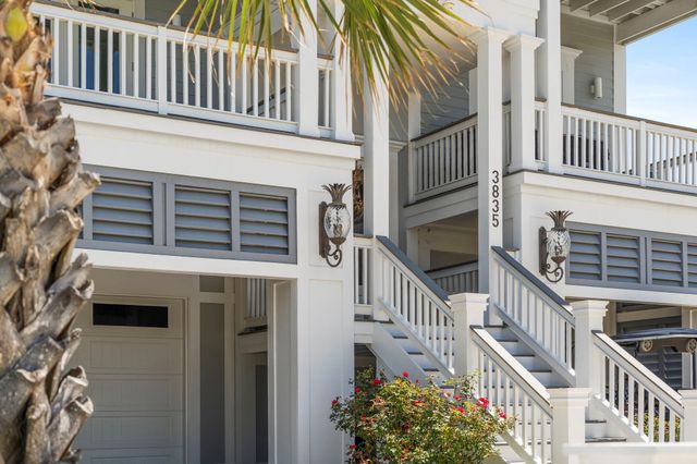 3835 Seabreeze Lane, Galveston, TX 77554