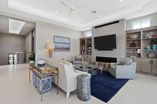 3835 Seabreeze Lane, Galveston, TX 77554