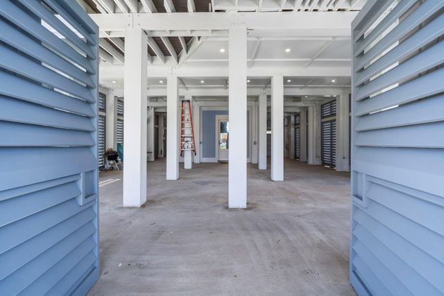 3835 Seabreeze Lane, Galveston, TX 77554