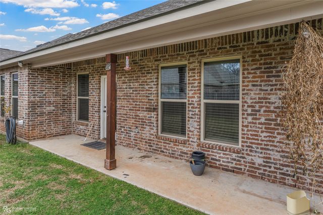 204 Hyperion Street, Bossier City, LA 71111