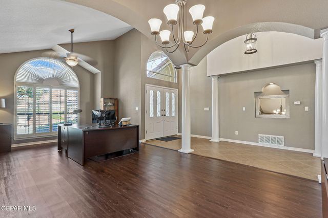 6224 LA POSTA Drive, El Paso, TX 79912