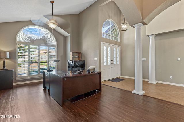 6224 LA POSTA Drive, El Paso, TX 79912