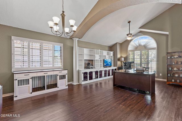 6224 LA POSTA Drive, El Paso, TX 79912