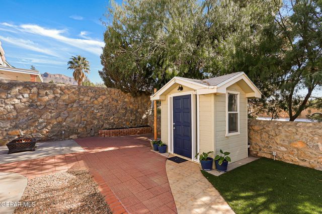 6224 LA POSTA Drive, El Paso, TX 79912