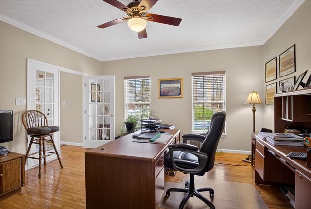 112 Hunter Dr, Cranberry Twp, PA 16066