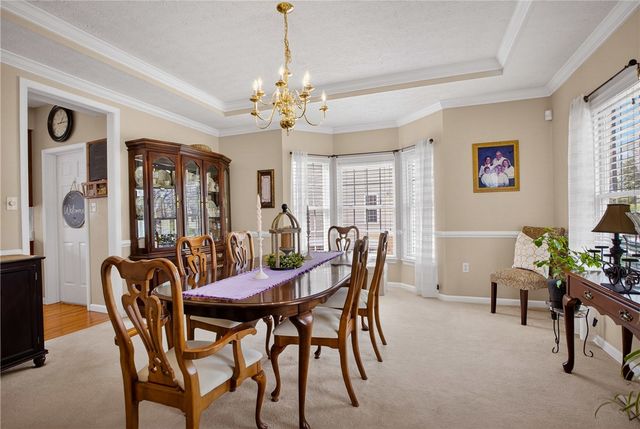 112 Hunter Dr, Cranberry Twp, PA 16066