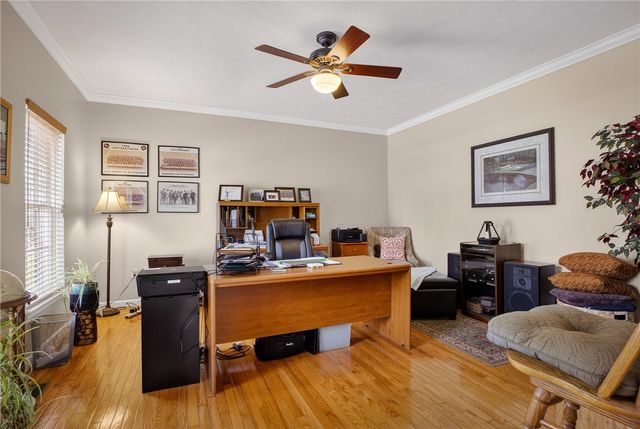 112 Hunter Dr, Cranberry Twp, PA 16066