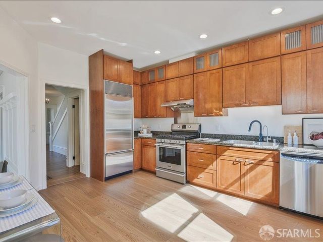 360 16th Avenue, San Francisco, CA 94118