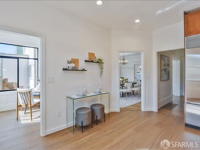 360 16th Avenue, San Francisco, CA 94118