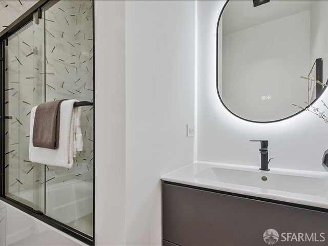 360 16th Avenue, San Francisco, CA 94118