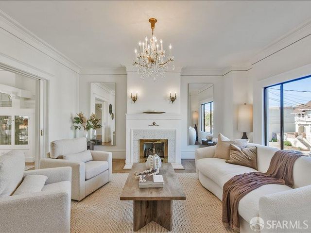 360 16th Avenue, San Francisco, CA 94118