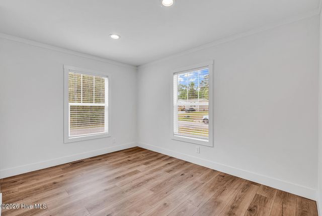 1888 Rolling Green Drive SW, Supply, NC 28462