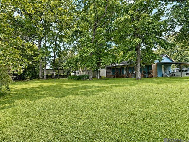 21042 Holmes Dr, Central, LA 70791