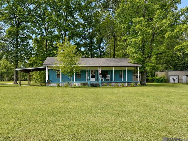 21042 Holmes Dr, Central, LA 70791