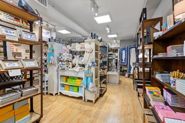 193 Commercial Street, Provincetown, MA 02657