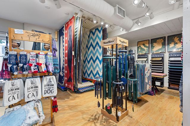 193 Commercial Street, Provincetown, MA 02657